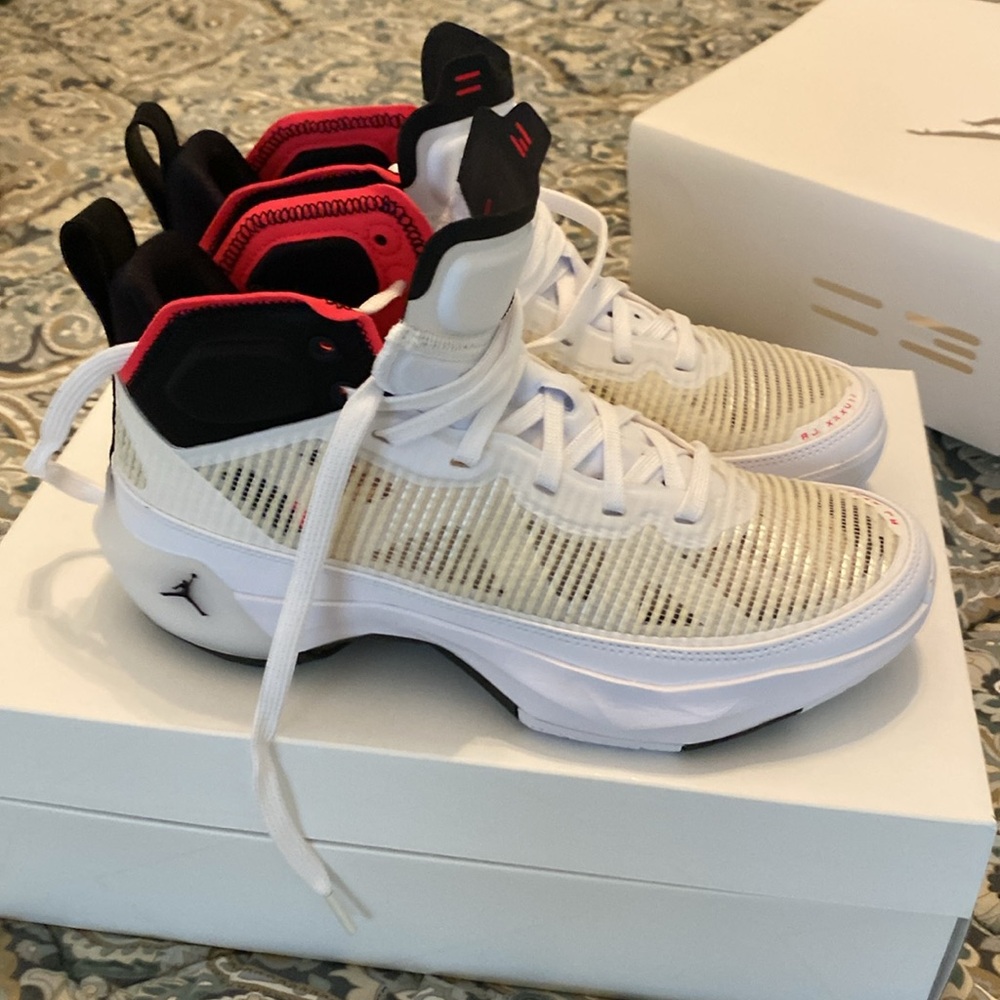 NIB air Jordan sneakers
